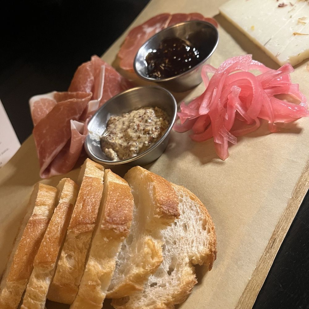 Versi Vino - Charcuterie - Wine Bars Near Me - Maple Shade, New Jersey Versi Vino - Charcuterie - Wine Bars Near Me - Maple Shade, New Jersey