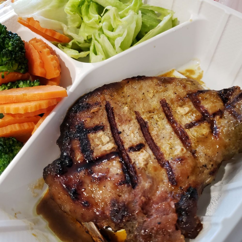 Sawadee Thai Cuisine - a plate of meat and vegetables - Thai Near Me - Sequim, Washington Sawadee Thai Cuisine - a plate of meat and vegetables - Thai Near Me - Sequim, Washington