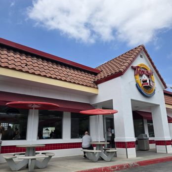 Original Tommy's - Burgers Near Me - Valencia, California