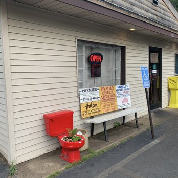 Southside Cafe - the outside of the restaurant - Breakfast & Brunch Near Me - Paris, Tennessee Southside Cafe - the outside of the restaurant - Breakfast & Brunch Near Me - Paris, Tennessee