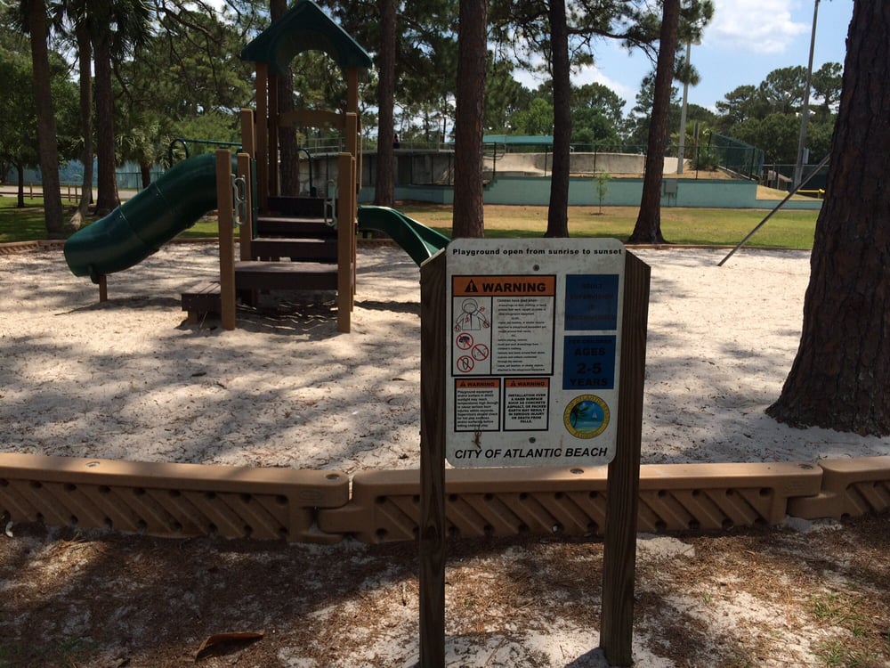 Bull Memorial Park Logo