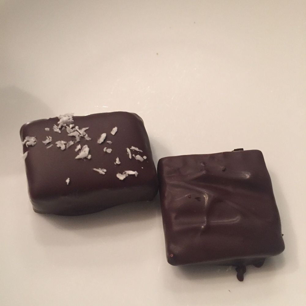 Thierry - Patisserie/Cake Shop Near Me - Vancouver, British Columbia