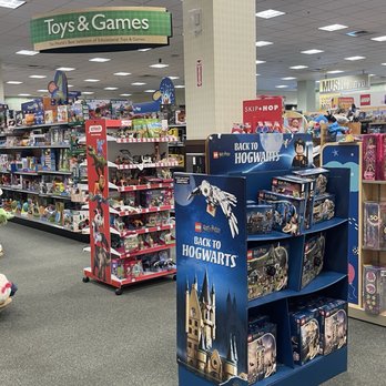 Barnes & Noble - Toys - Bookstores Near Me - White Plains, New York