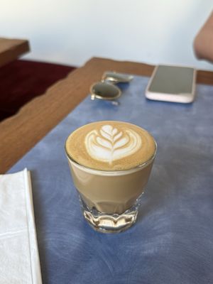 Café Tondo by null