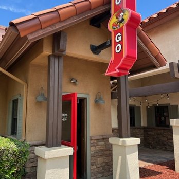 Famous Dave's Bar-B-Que - ToGo entrance - Barbeque Near Me - Redlands, California Famous Dave's Bar-B-Que - ToGo entrance - Barbeque Near Me - Redlands, California