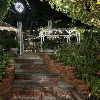 Ciro & Sal's - Italian Near Me - Provincetown, Massachusetts