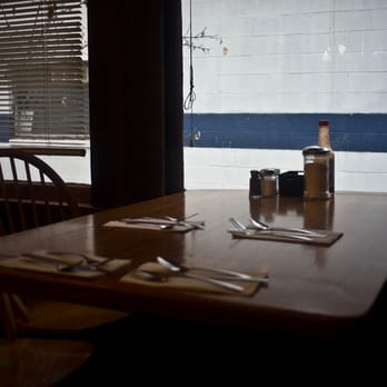 Rockys Cafe - table - Breakfast & Brunch Near Me - Felton, California Rockys Cafe - table - Breakfast & Brunch Near Me - Felton, California