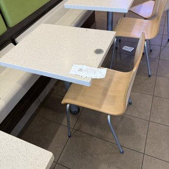 McDonald's - Need tables cleaned - Burgers Near Me - George West, Texas
