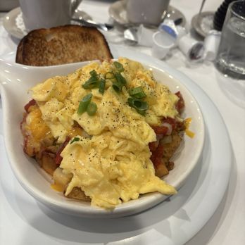 Recipes - Breakfast skillet - Breakfast & Brunch Near Me - Farmington Hills, Michigan Recipes - Breakfast skillet - Breakfast & Brunch Near Me - Farmington Hills, Michigan