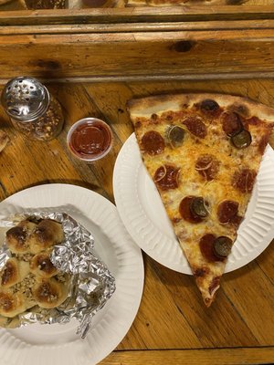 Sy's New York Pizza by null