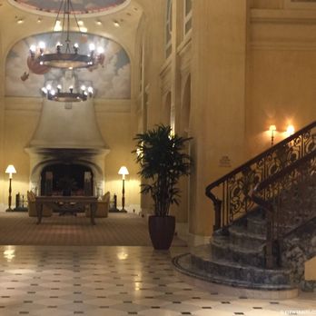 The Marker - Lobby and main staircase - Hotels Near Me - San Francisco, California The Marker - Lobby and main staircase - Hotels Near Me - San Francisco, California