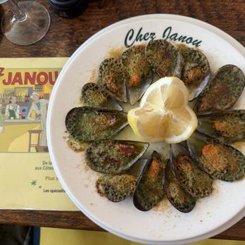 Chez Janou - Mussels gratin - Bistros Near Me - Paris, 75