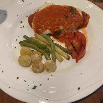 La Tavola - Pollo alla Parmigiana - Italian Near Me - Baltimore, Maryland