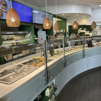 Smoothie Spot - North Miami - Front bar - Juice Bars & Smoothies Near Me - North Miami, Florida Smoothie Spot - North Miami - Front bar - Juice Bars & Smoothies Near Me - North Miami, Florida