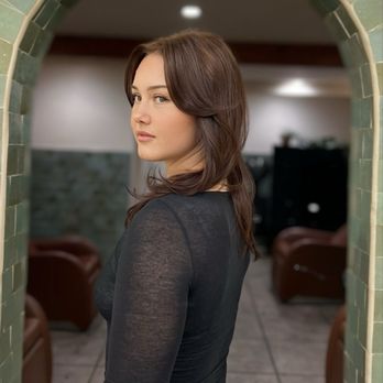 Mero Mero Salon - Layered haircut by Sonia Jo IG: soniajo__ - Hair Salons Near Me - Los Angeles, California Mero Mero Salon - Layered haircut by Sonia Jo IG: soniajo__ - Hair Salons Near Me - Los Angeles, California