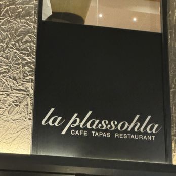 La Plassohla - Restaurant sign - Tapas Bars Near Me - Barcelona, B La Plassohla - Restaurant sign - Tapas Bars Near Me - Barcelona, B