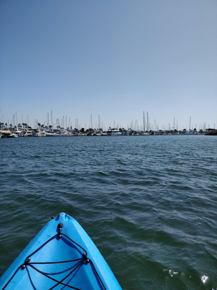 CHULA VISTA KAYAK Logo