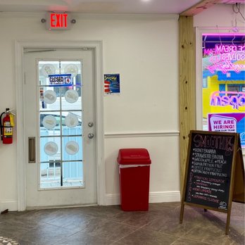 Cold Roll Taco - Inside - Ice Cream & Frozen Yogurt Near Me - New Smyrna Beach, Florida