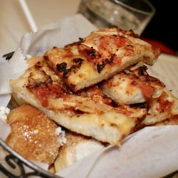 O Sole Mio - Bread Service