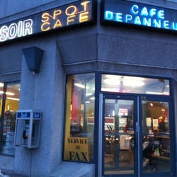 Dépanneur Parisoir Spot Café - Front Exterior