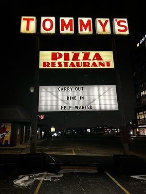Tommy's Pizza by null
