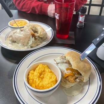Big Bear Biscuits - Coffee & Tea Near Me - Brownsburg, Indiana