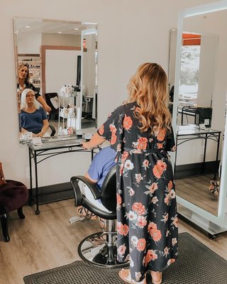 BOMBSHELLS HAIR STUDIO - 20 Photos & 56 Reviews - 803 N Thompson Ln