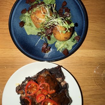Marcus Bar & Grille - JOLLOF ARANCINI ROLLER SKATE RIBS - Cocktail Bars Near Me - Atlanta, Georgia Marcus Bar & Grille - JOLLOF ARANCINI ROLLER SKATE RIBS - Cocktail Bars Near Me - Atlanta, Georgia