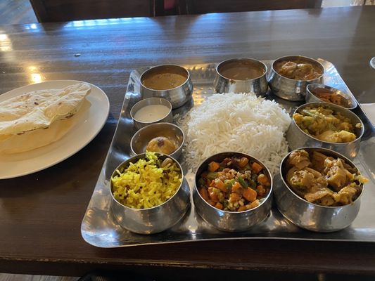 Navaratna by null