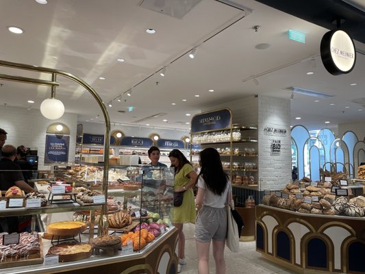 Galeries Lafayette Le Gourmet by null