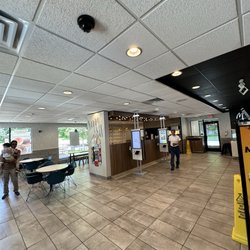 McDonald's - Inside