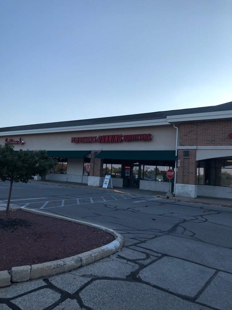 PERFORMANCE RUNNING OUTFITTERS Updated July 2024 10 Photos & 35