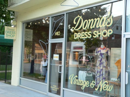 Donna's Dress Shop by null