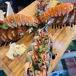 Oishi Teri Sushi Bar - Lobster tail roll