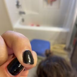 Gel chipped after 2 days Gel chipped after 2 days
