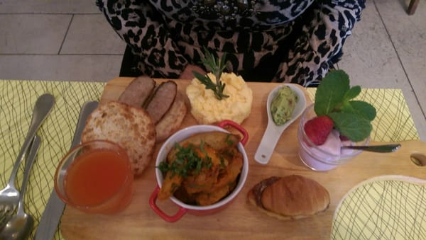 Le Gamin Country by null