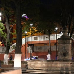 Jardín de Embajadoras - El jardín de Embajadoras, re modelado a inicios del 2015
