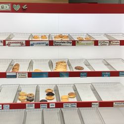 Yum Yum Express - Very few pastries left on a Sunday afternoon