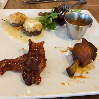CraftWay Kitchen - Plano - Candies bacon, chicken lollipops, and crab stuffed mushrooms - New American Near Me - Plano, Texas