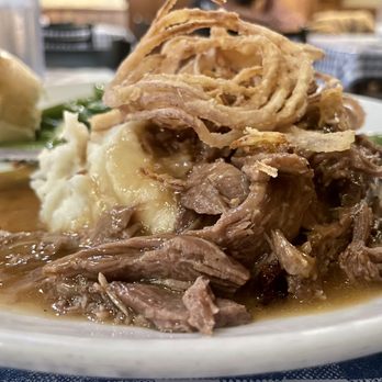 The Auslander - Schmorbraten - German Near Me - Fredericksburg, Texas