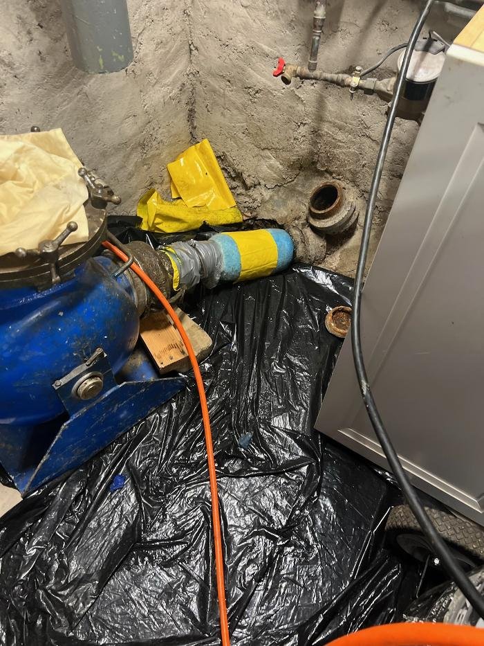 Slide of Emergency Sewer & Drain Service