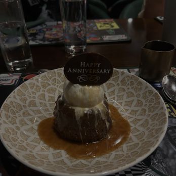 Gordon Ramsay at The Carnaby - Sticky Toffee Pudding - British Near Me - Anaheim, California