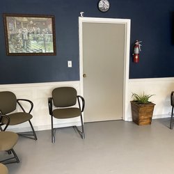 Newport Plaza Barber Shop
