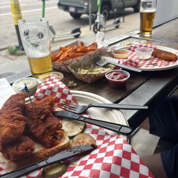 Music City Hot Chicken - Fingers, gf fingers, slaw, sweet potatoe gf, gf draft ipa!!!! Dbl hop ipa, silly delic hm n pretty sure housemate pickles. - Chicken Shop Near Me - Denver, Colorado Music City Hot Chicken - Fingers, gf fingers, slaw, sweet potatoe gf, gf draft ipa!!!! Dbl hop ipa, silly delic hm n pretty sure housemate pickles. - Chicken Shop Near Me - Denver, Colorado