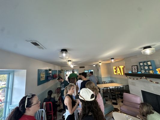 Mama Hawk's Kitchen & Coffee by null