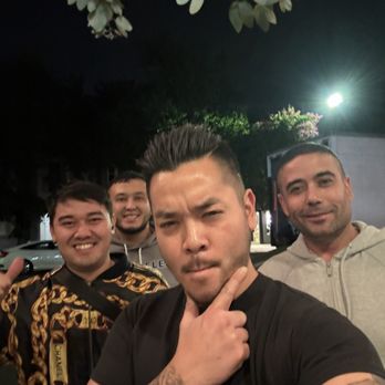 A2 Moving - Long Beach - Group photo with the best movers ever. - Movers Near Me - Long Beach, California A2 Moving - Long Beach - Group photo with the best movers ever. - Movers Near Me - Long Beach, California
