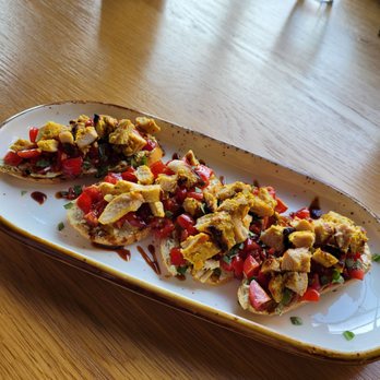 Shekamoo Grill - Crostini with chicken - Persian/Iranian Near Me - San Luis Obispo , California