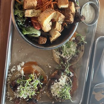 Maple Landing - Brisket Tacos - Barbeque Near Me - Dallas, Texas Maple Landing - Brisket Tacos - Barbeque Near Me - Dallas, Texas