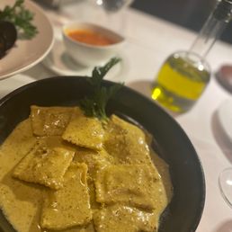 Ravioli Di Funghi Al Pistacchio