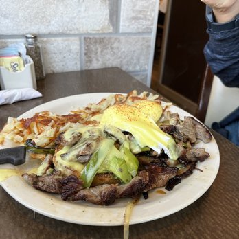 Bill's Cafe - Tri-Tip Benedict* - Breakfast & Brunch Near Me - San Jose, California